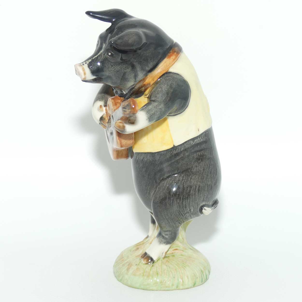 PP09 Beswick Pig Prom Christopher the Guitar Player
