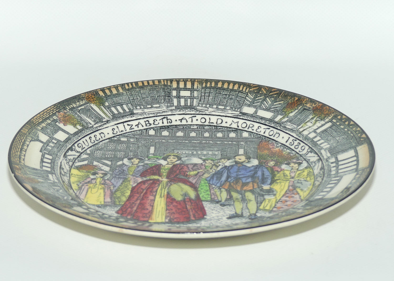 Royal Doulton Old Moreton Hall plate | 21.5cms diam