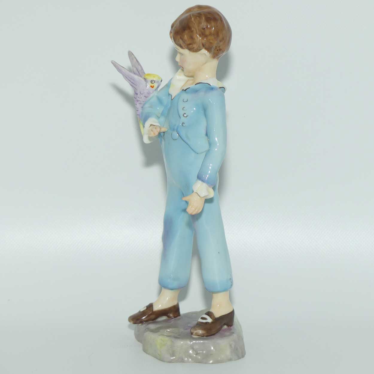 RW3087 Royal Worcester Boy with Parakeet | Colour 1