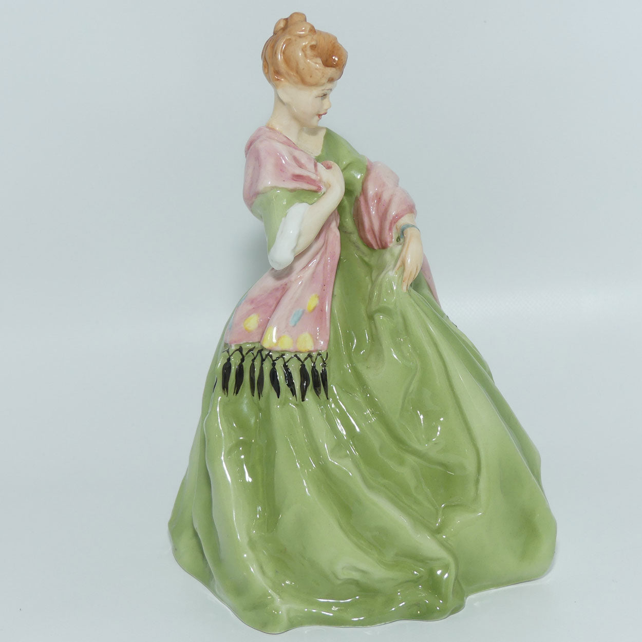 RW3629 Royal Worcester First Dance figure | Green