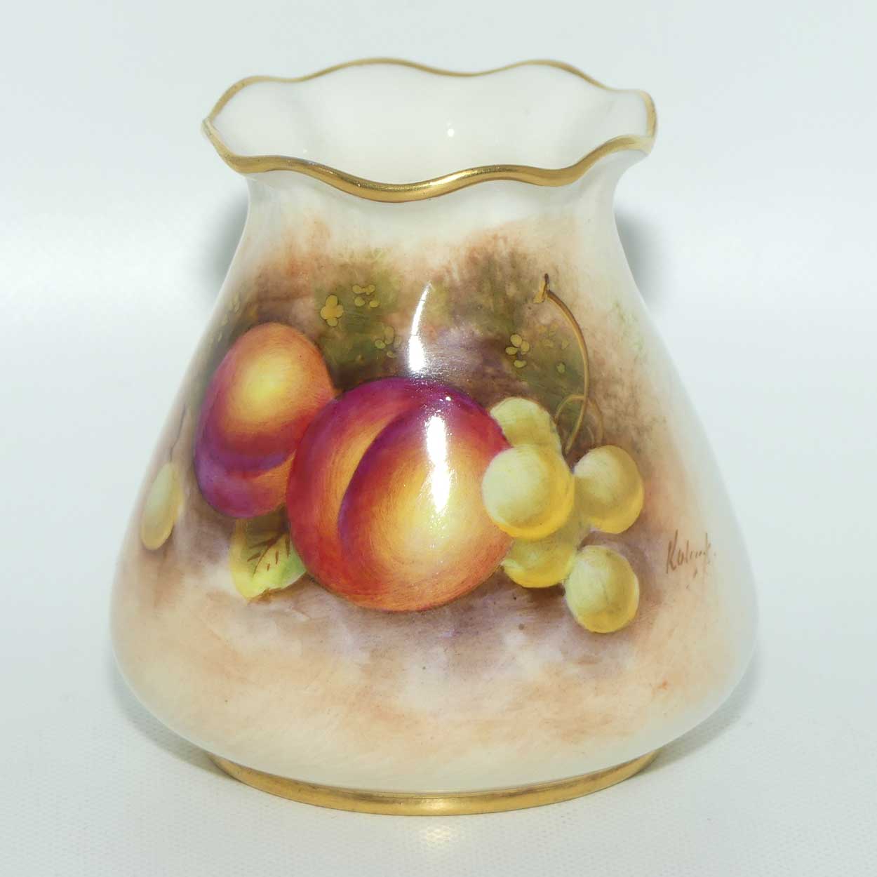 Royal Worcester hand painted Fruit fluted rim G957 shape miniature vase | Roberts