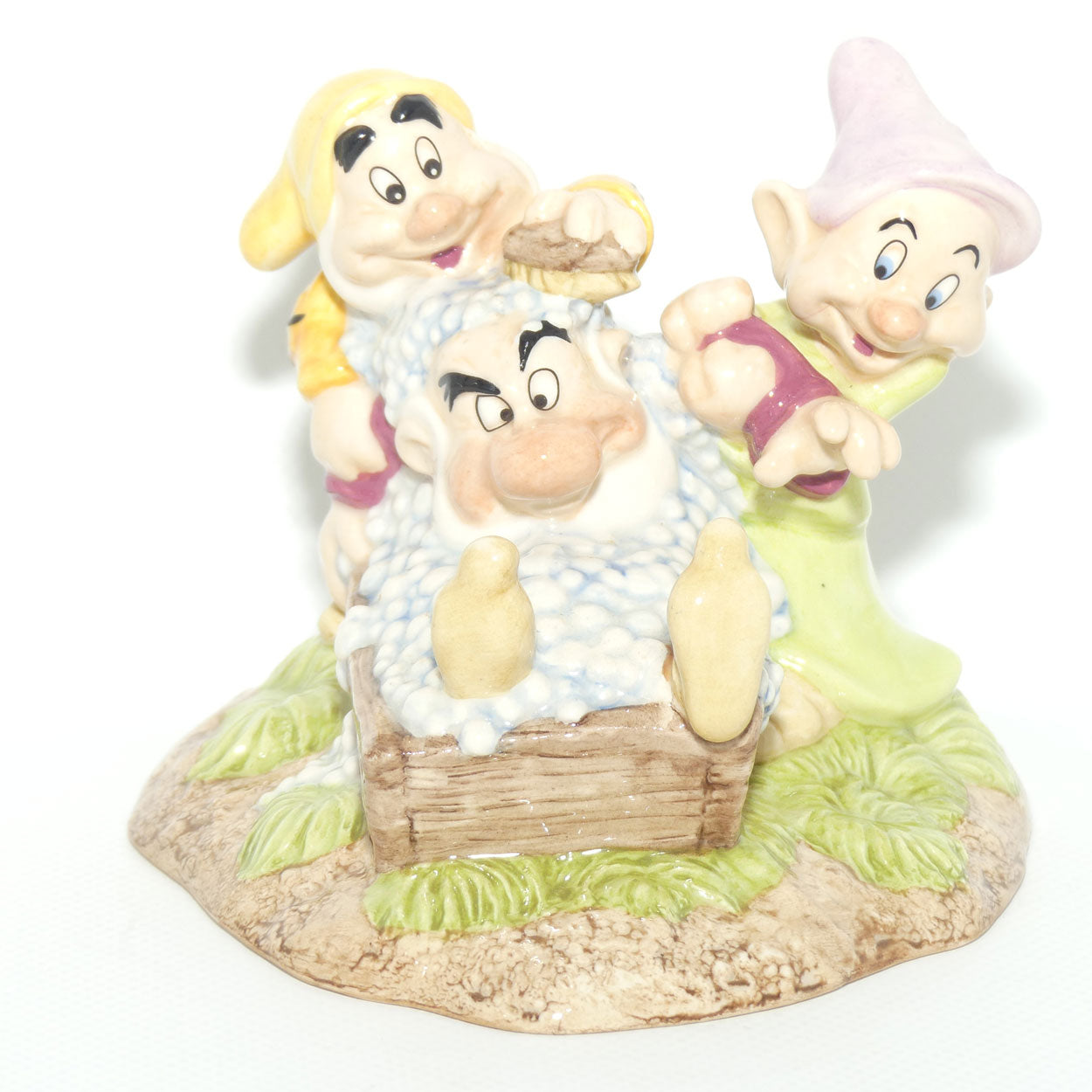 SW20 Royal Doulton Disney Snow White tableau | Grumpys Bathtime