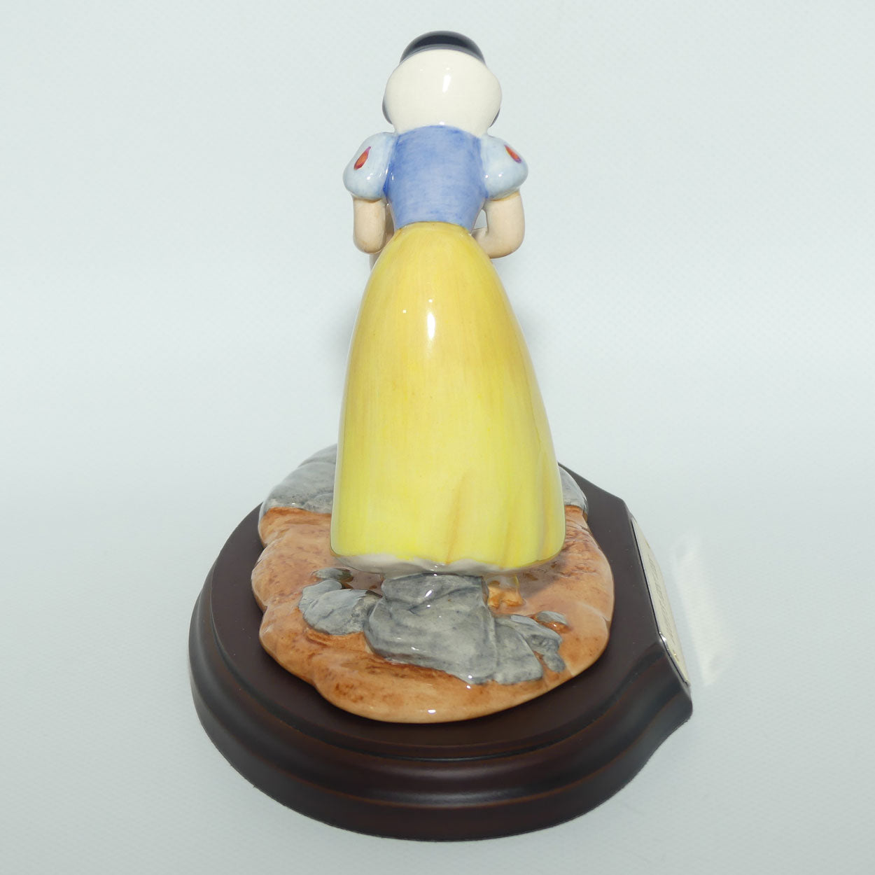 SW21 Royal Doulton Disney Snow White tableau | Dopey's First Kiss | LE98/2000 | Box + Cert