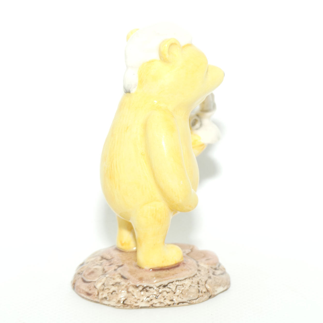 WP11 Royal Doulton Winnie the Pooh figure | Winnie lights the Candle | Boxed