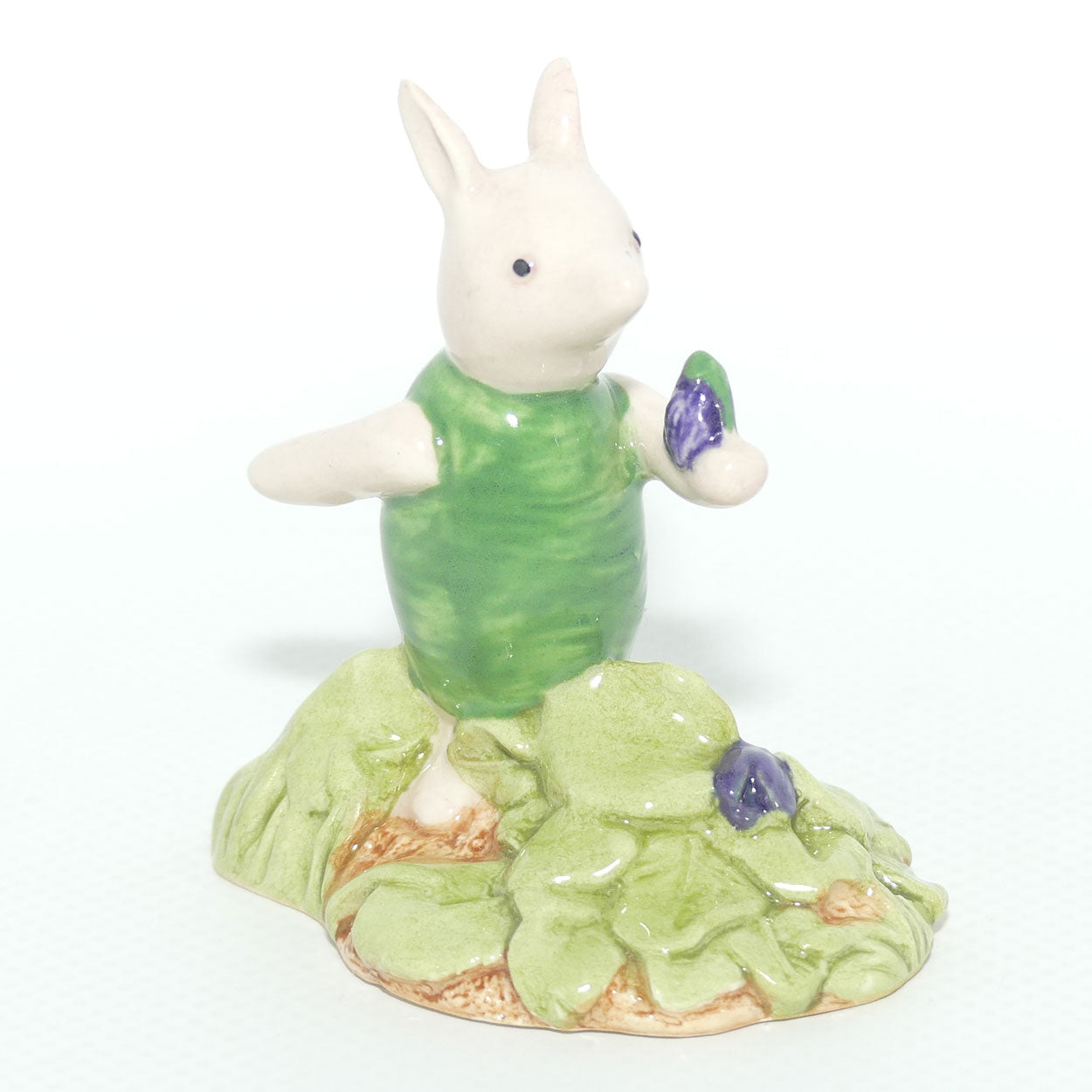 WP13 Royal Doulton Winnie the Pooh figure | Piglet picking the Violets | Boxed