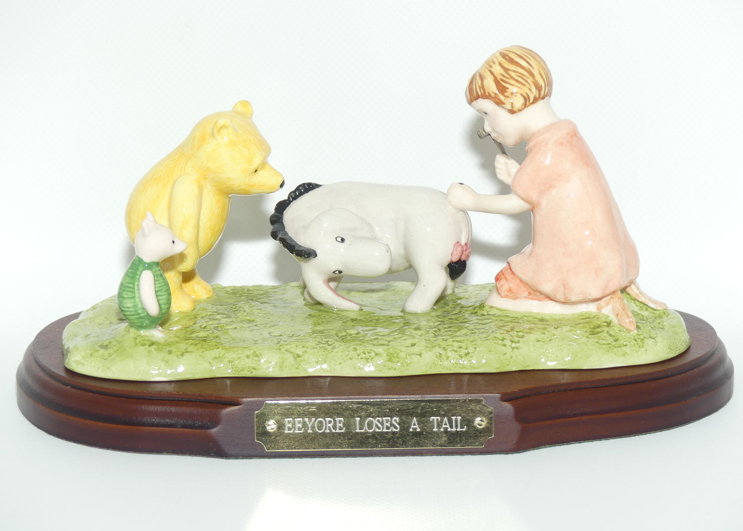 WP15 Royal Doulton Winnie the Pooh figure | Eeyore Loses a Tail Tableau