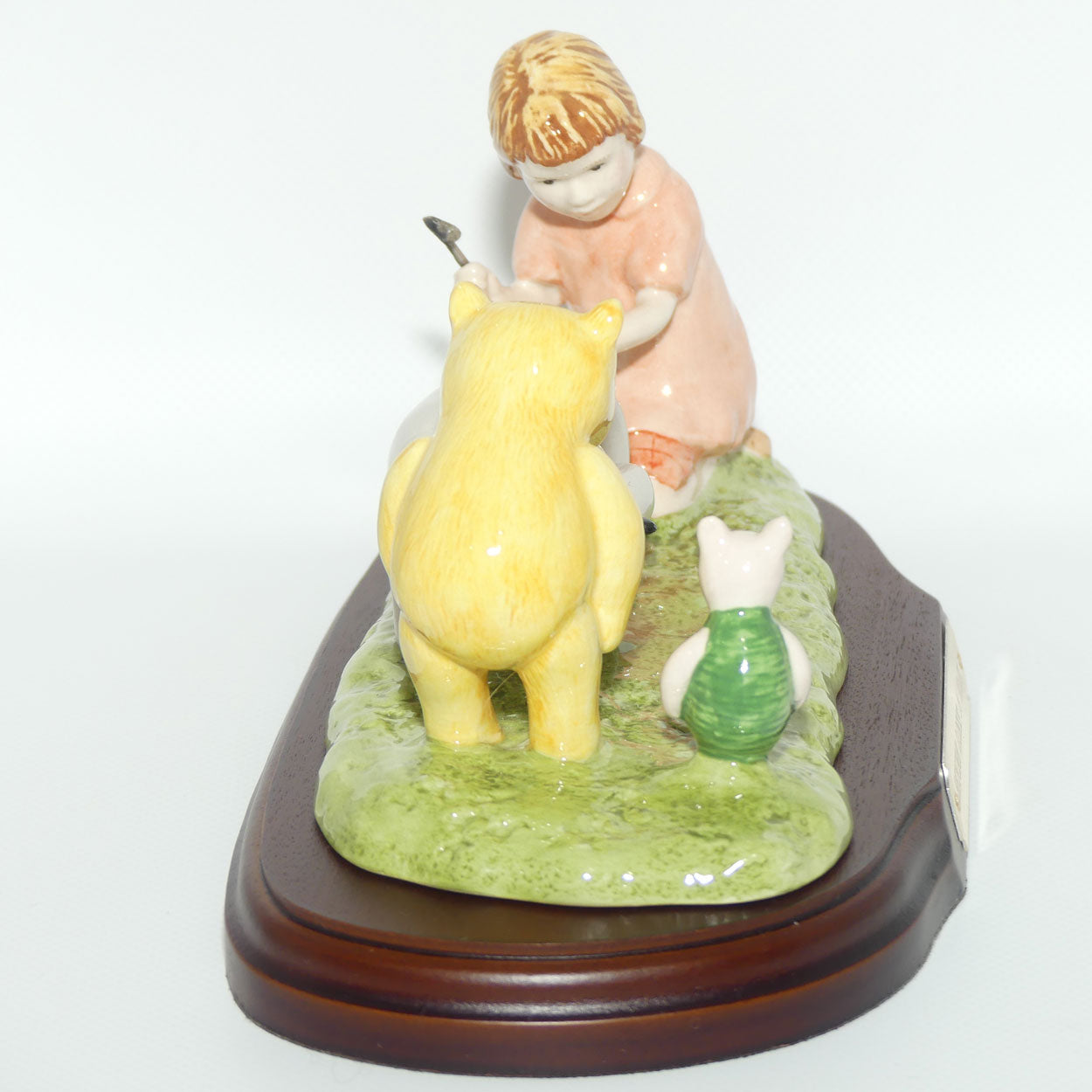 WP15 Royal Doulton Winnie the Pooh figure | Eeyore Loses a Tail Tableau