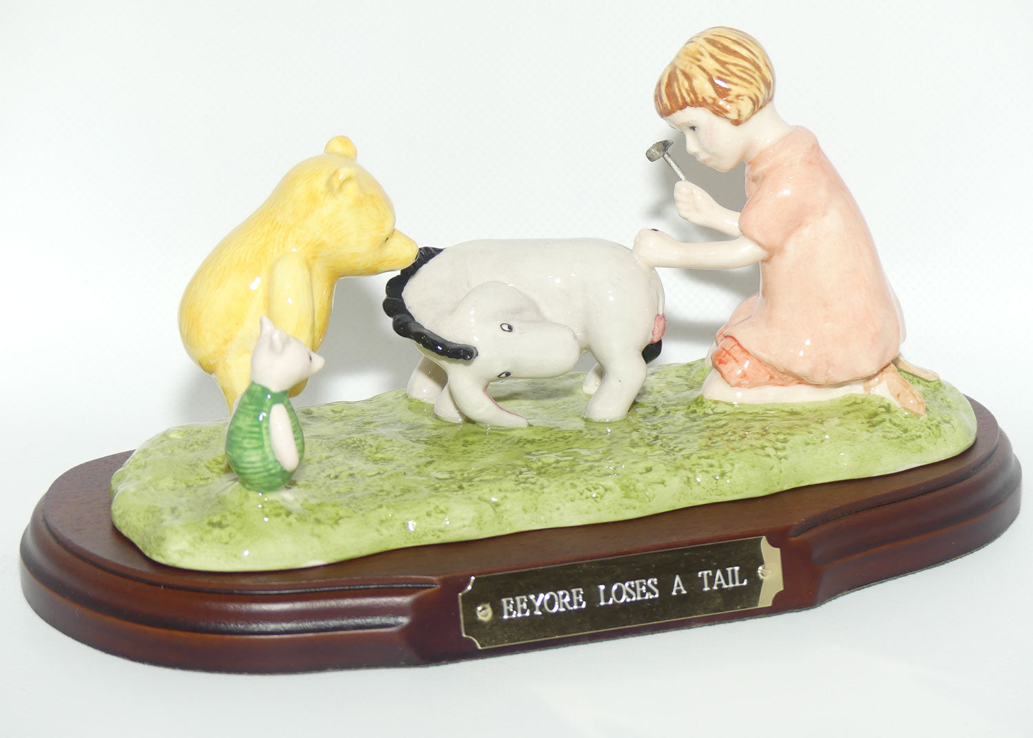 WP15 Royal Doulton Winnie the Pooh figure | Eeyore Loses a Tail Tableau