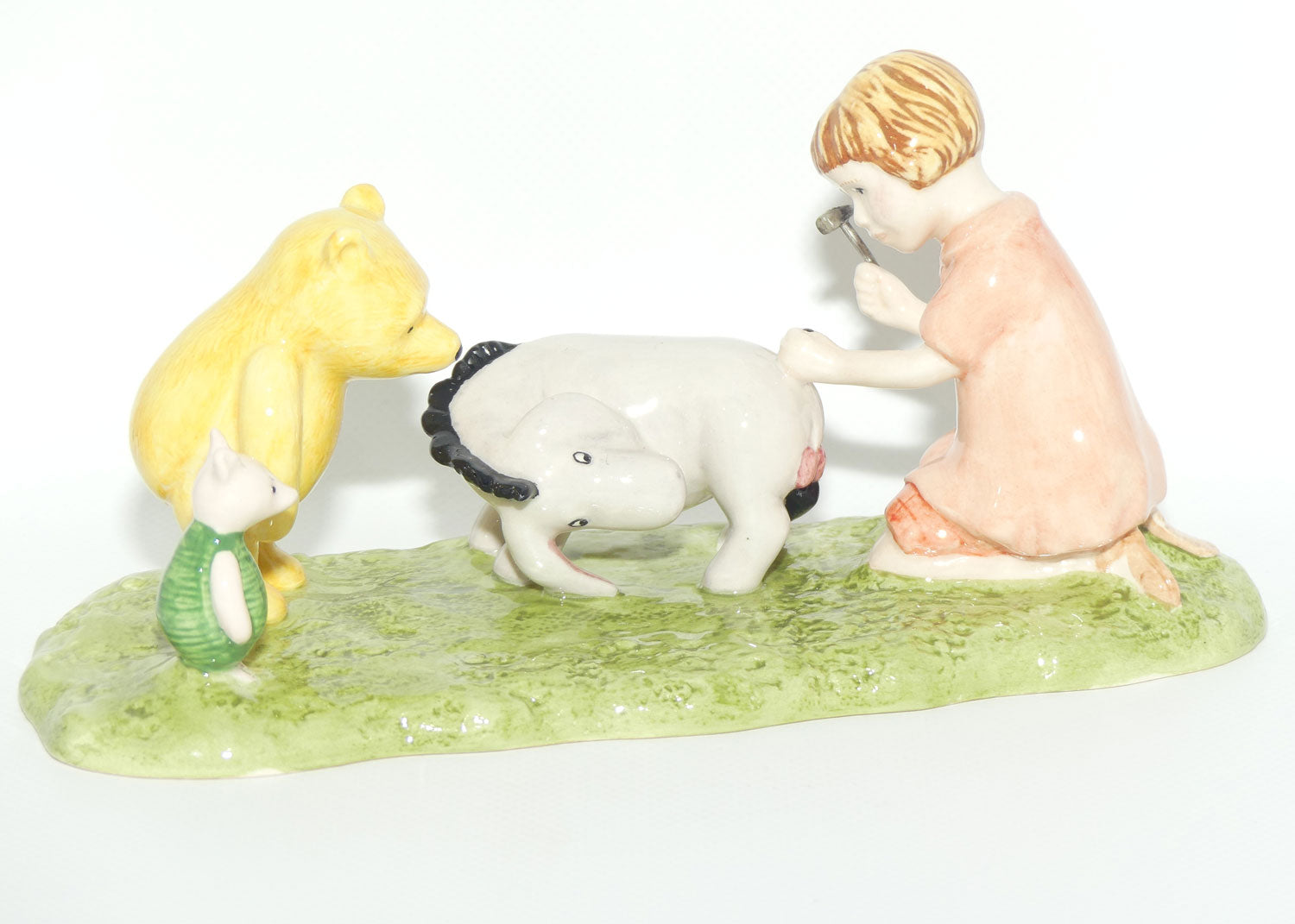 WP15 Royal Doulton Winnie the Pooh figure | Eeyore Loses a Tail Tableau