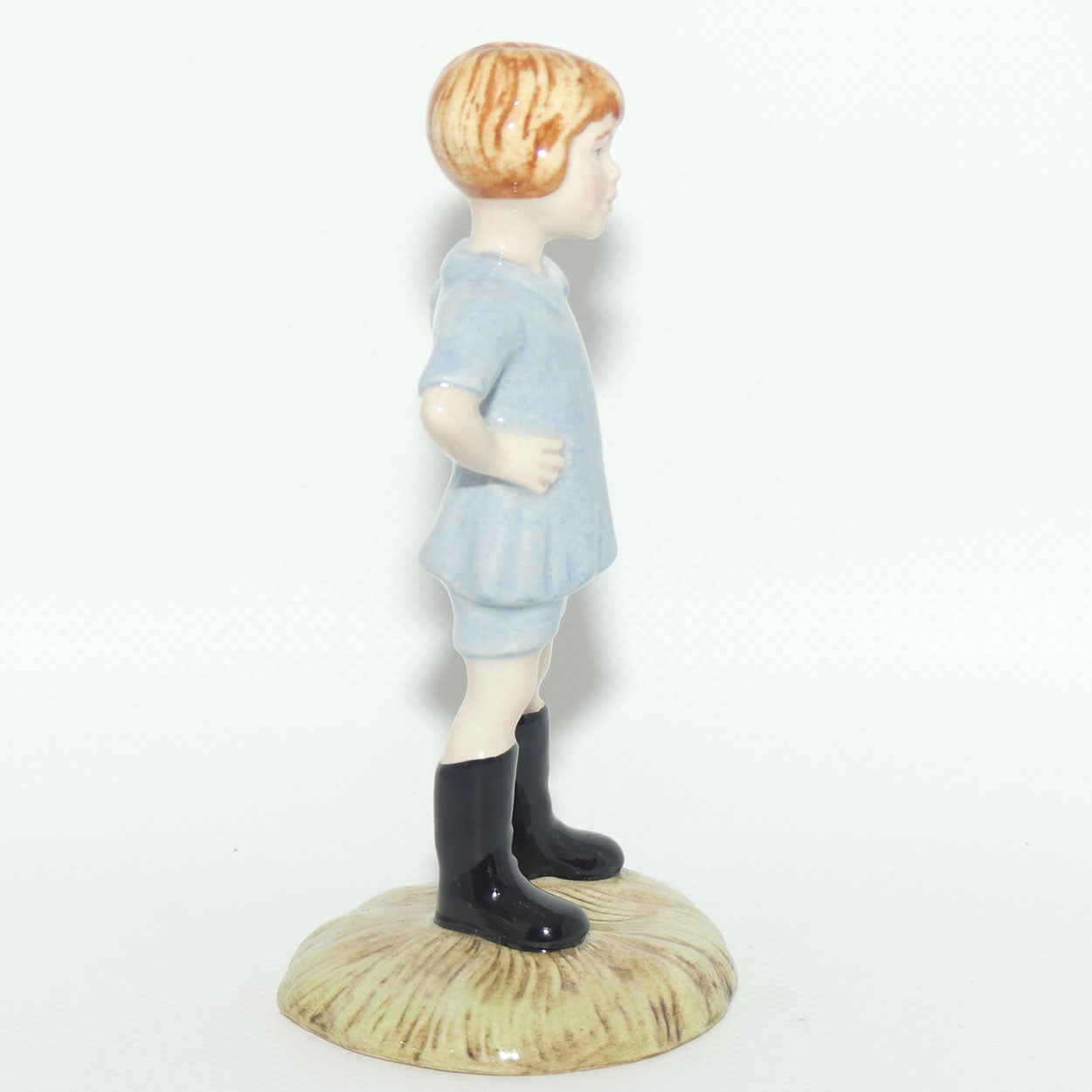 WP09 Royal Doulton Winnie the Pooh figure | Christopher Robin