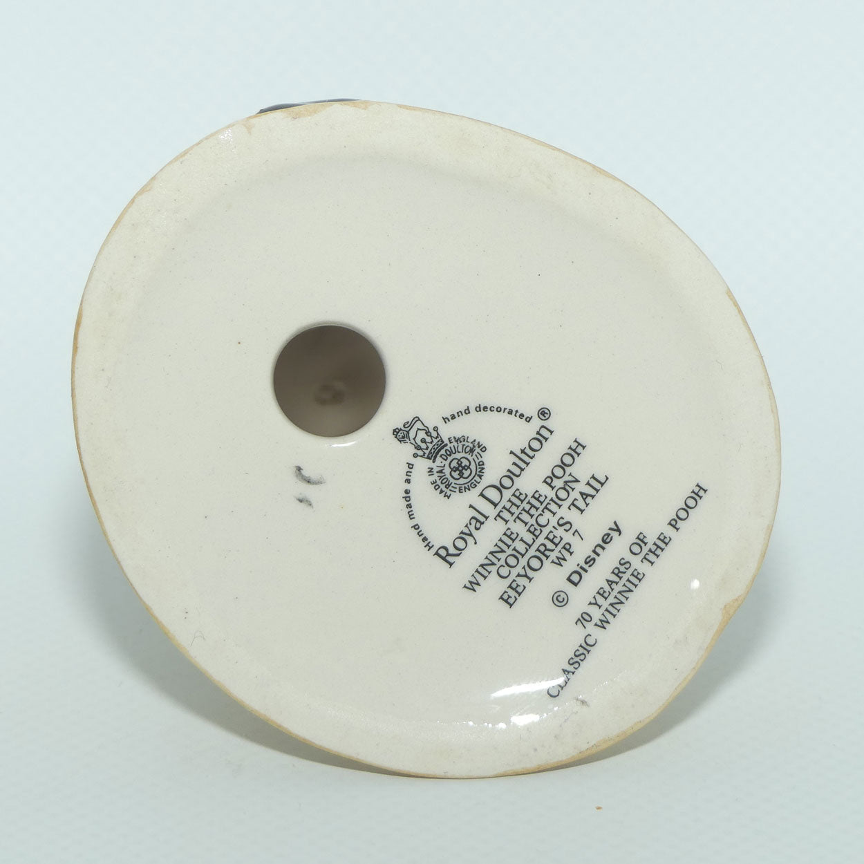 WP07 Royal Doulton Winnie the Pooh figure | Eeyore's Tail