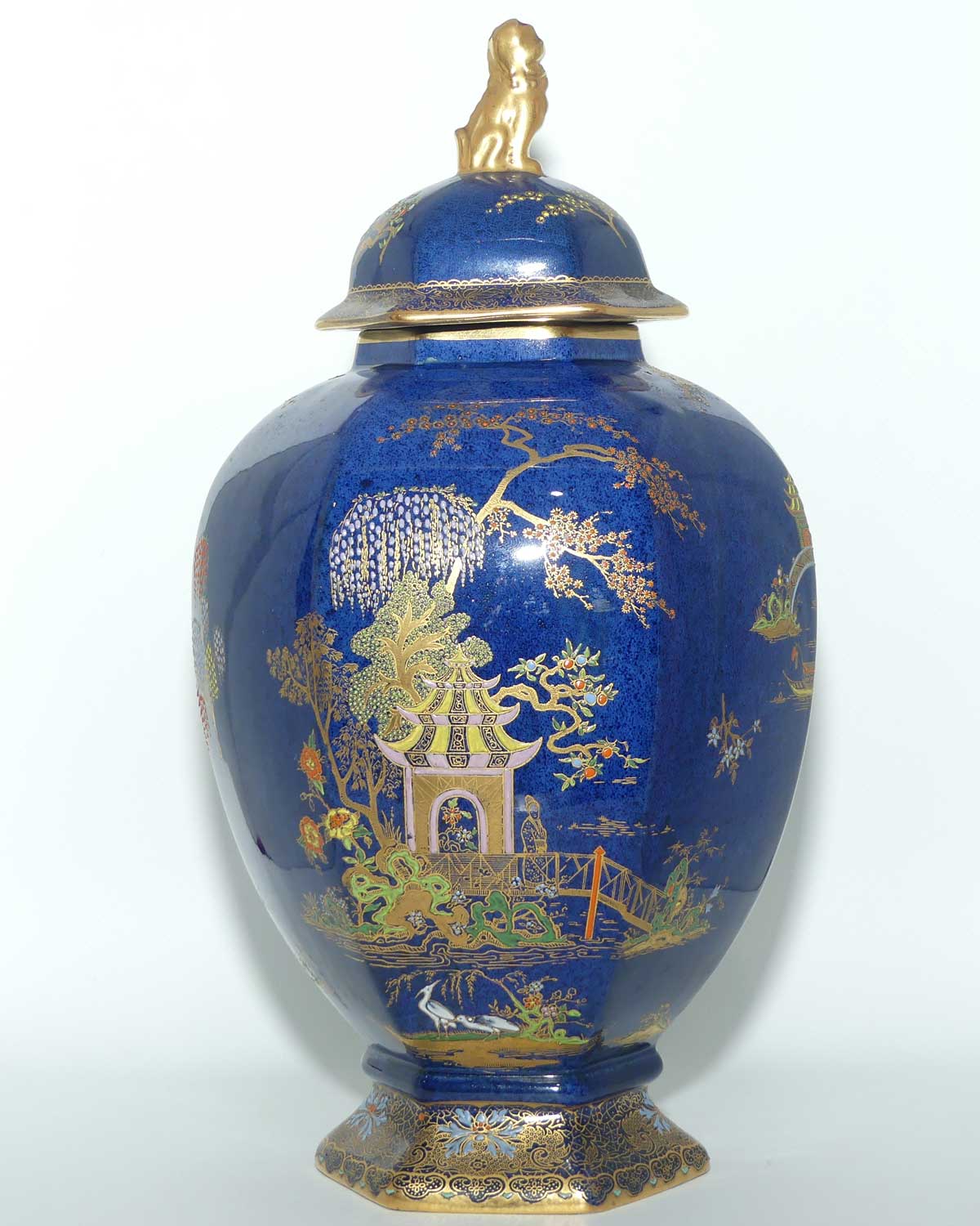W & R Carlton Ware temple urn | Mikado pattern on Blue | 2728