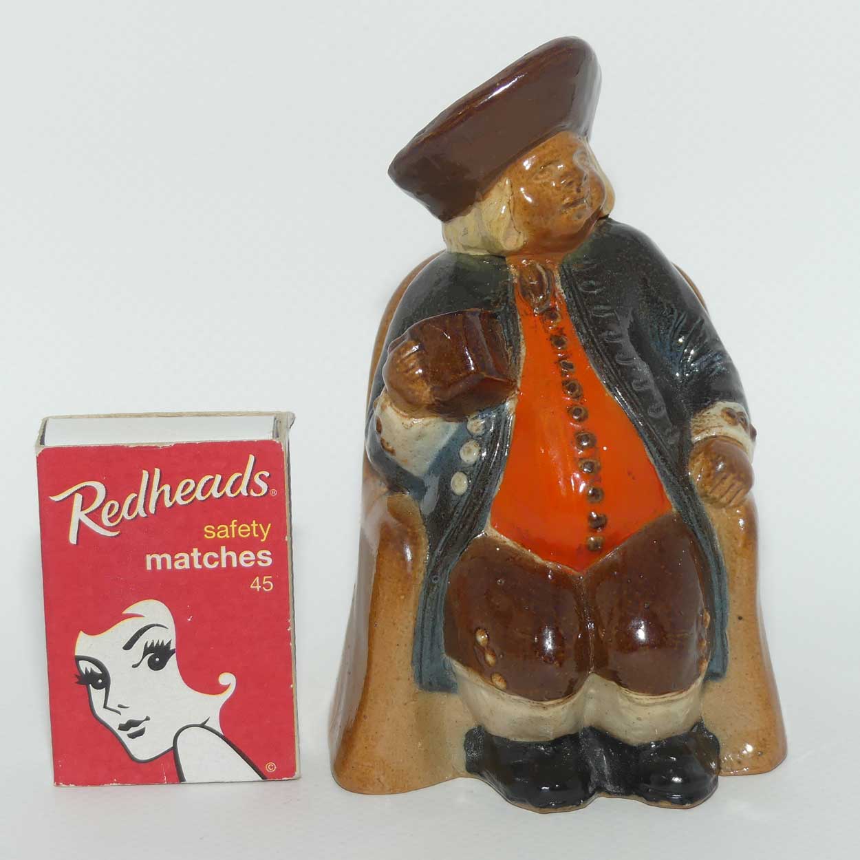 X8586 Royal Doulton Lambeth Harry Simeon Armchair Toby Ashpot | Blue Jacket, Orange Waistcoat and Brown Breeches