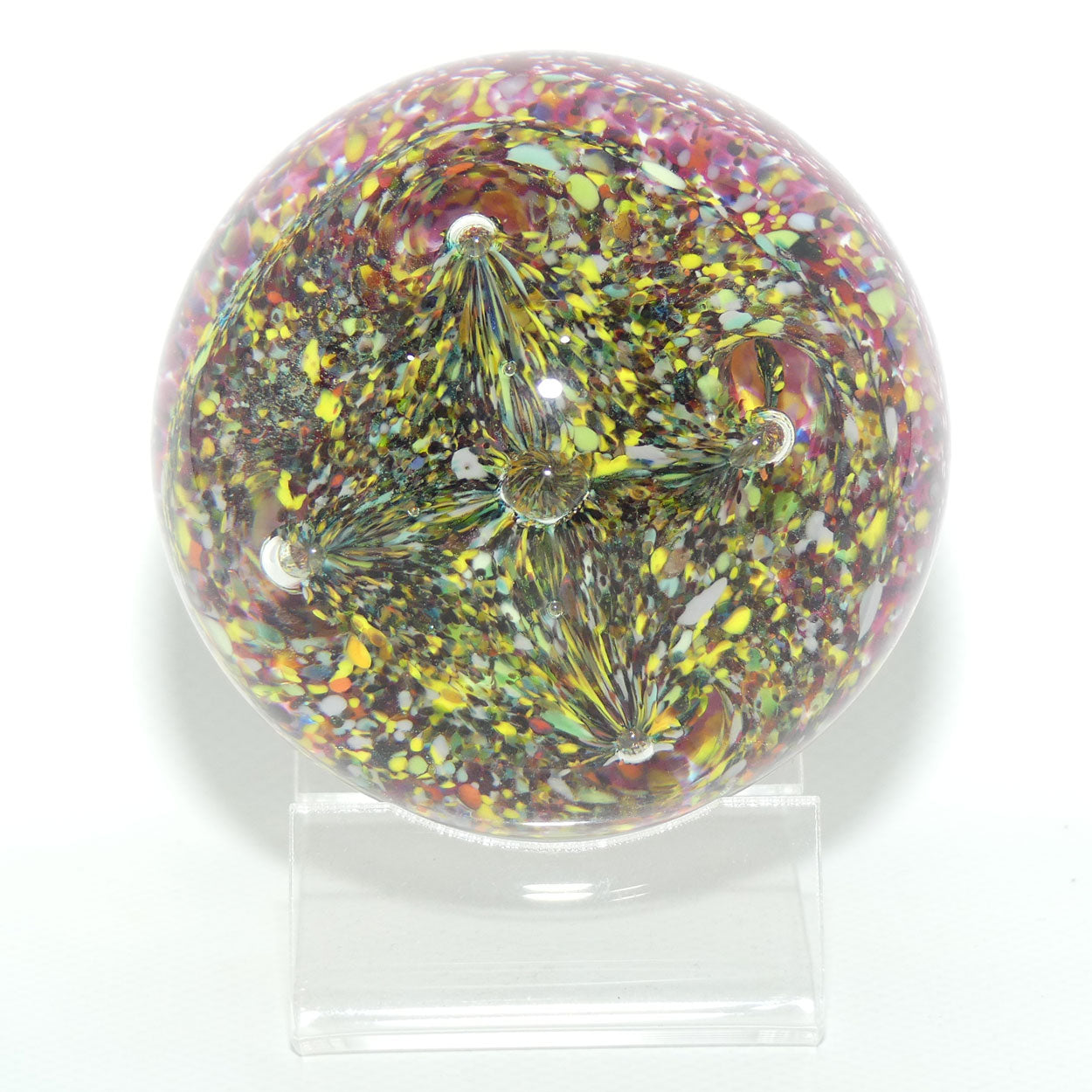 John Deacons Scotland Aladdins Cave Paperweight | Magenta base