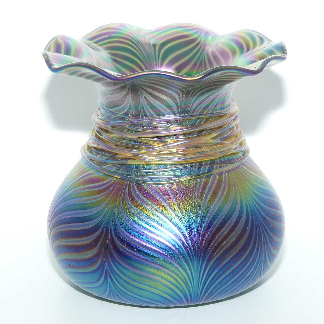 Art Nouveau Jugendstil Iridescent Amethyst Glass Vase with Peacock Feather pattern and applied Threads