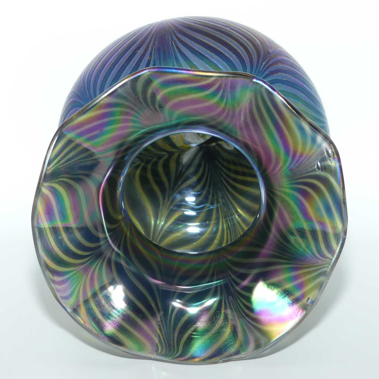 Art Nouveau Jugendstil Iridescent Amethyst Glass Vase with Peacock Feather pattern and applied Threads