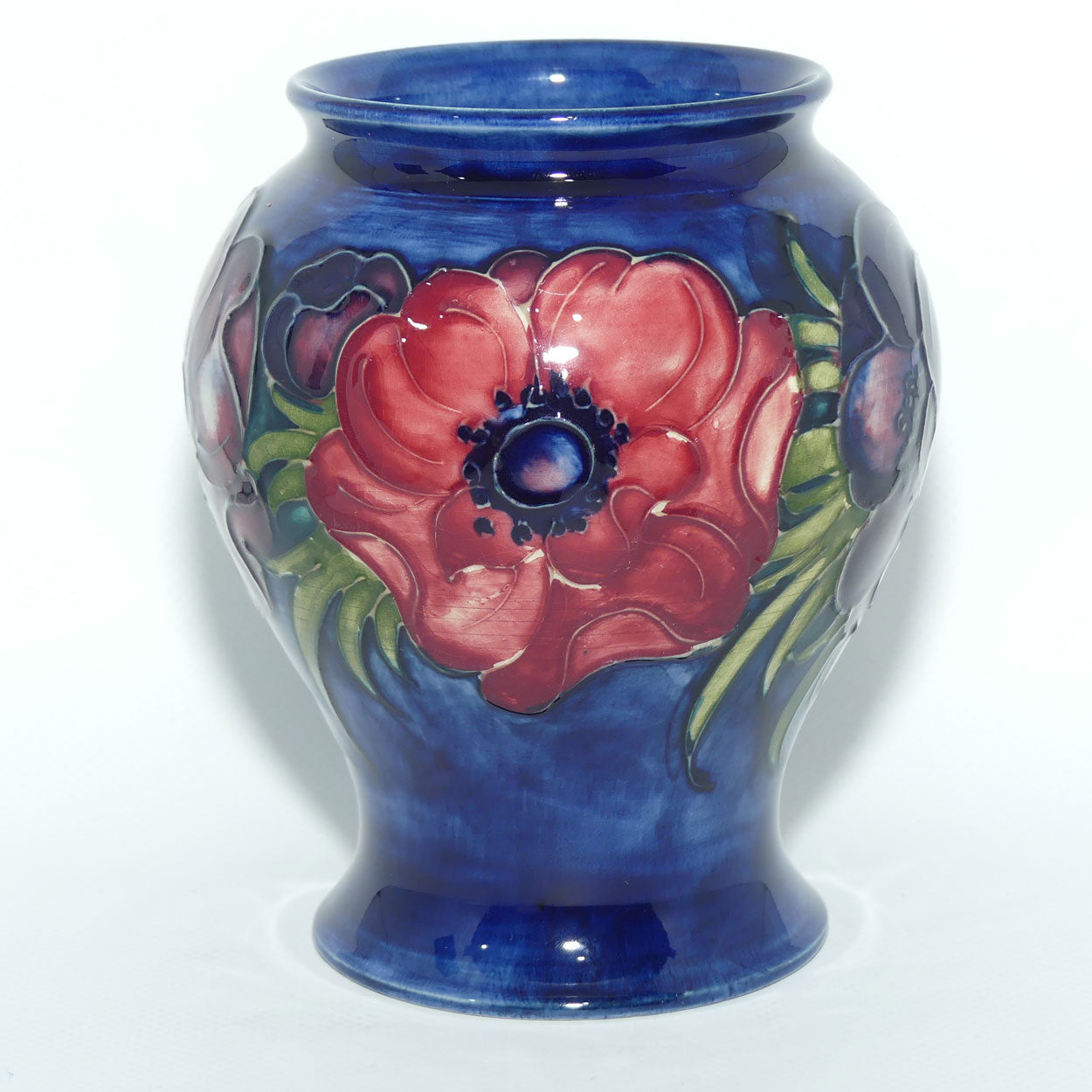 Walter Moorcroft Anemone (Blue) 146/5 vase #1