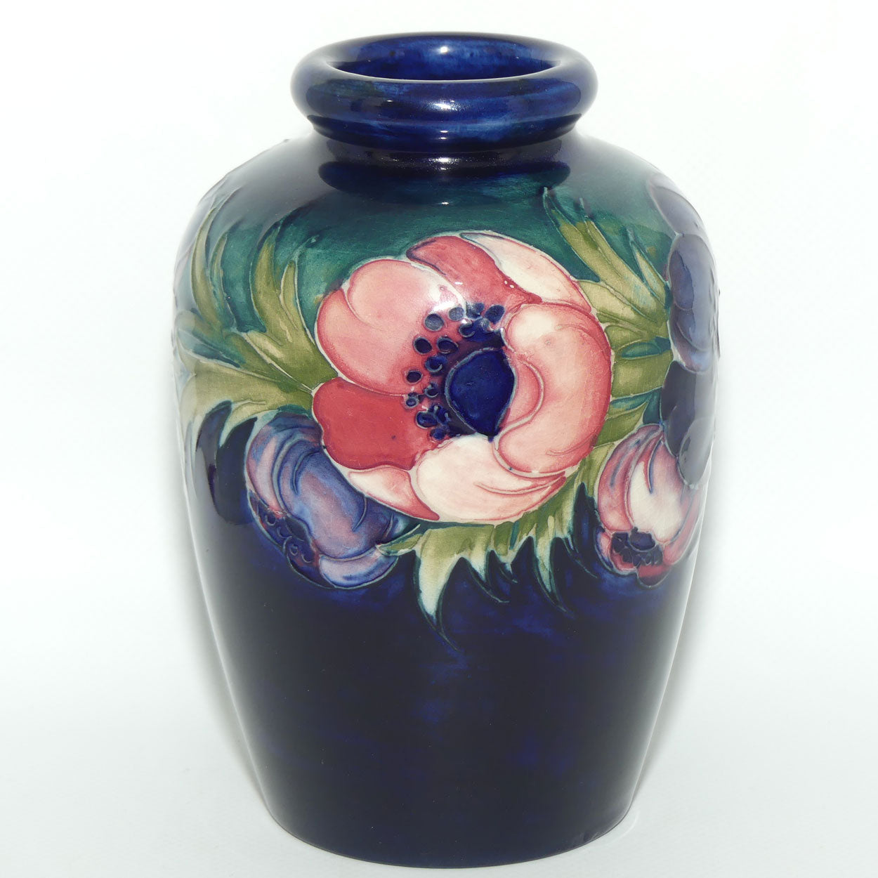 Walter Moorcroft Anemone on Blue ground vase | Bulbous Shape