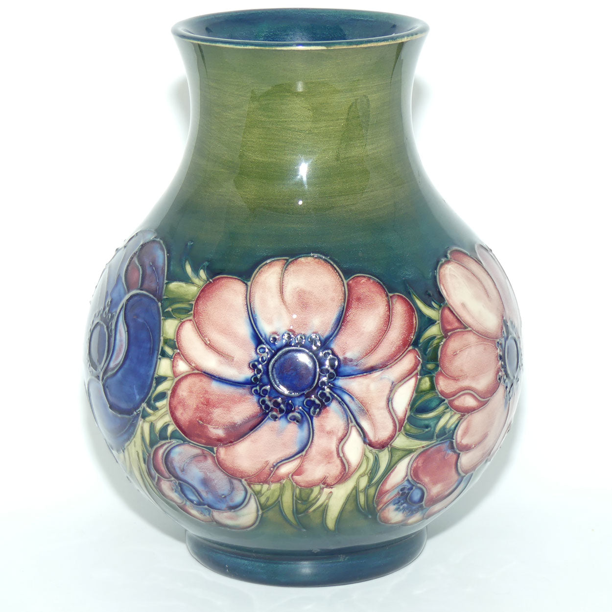 Walter Moorcroft Anemone (Green) 869/9 vase