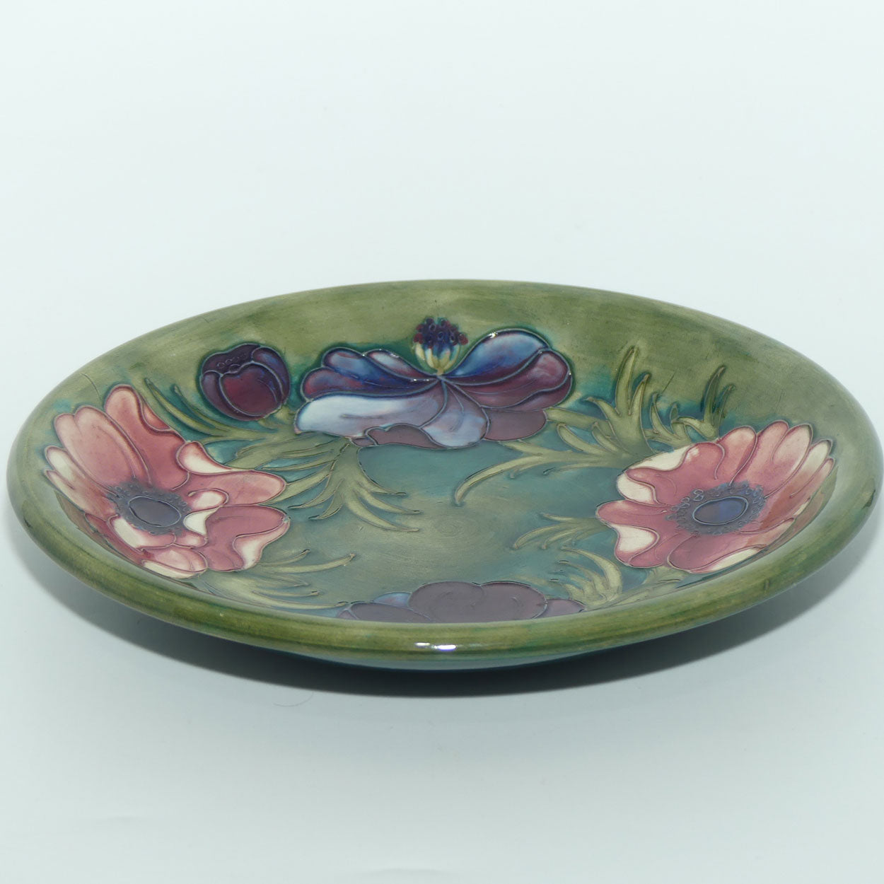 Walter Moorcroft Anemone (Green) plate