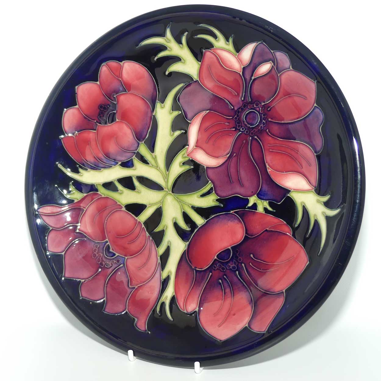 Moorcroft Anemone Revival on Blue 783/10 plate