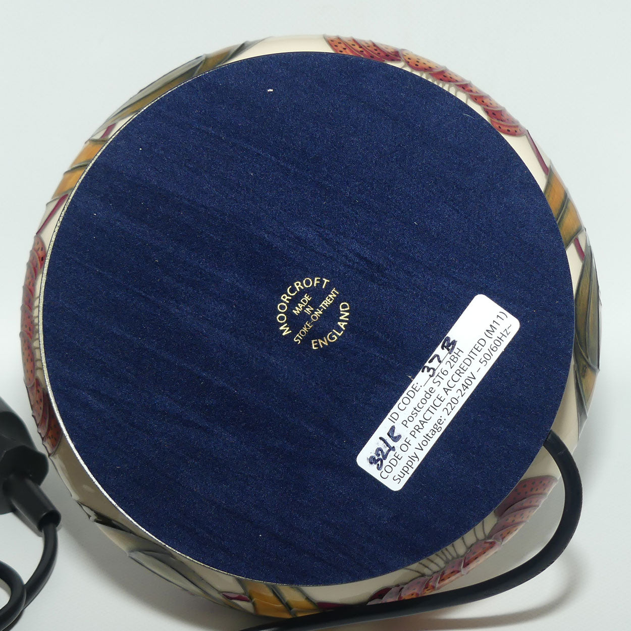 Moorcroft pair of Lamps and Silk Shades | Anna Lily pattern | Shape 32/8