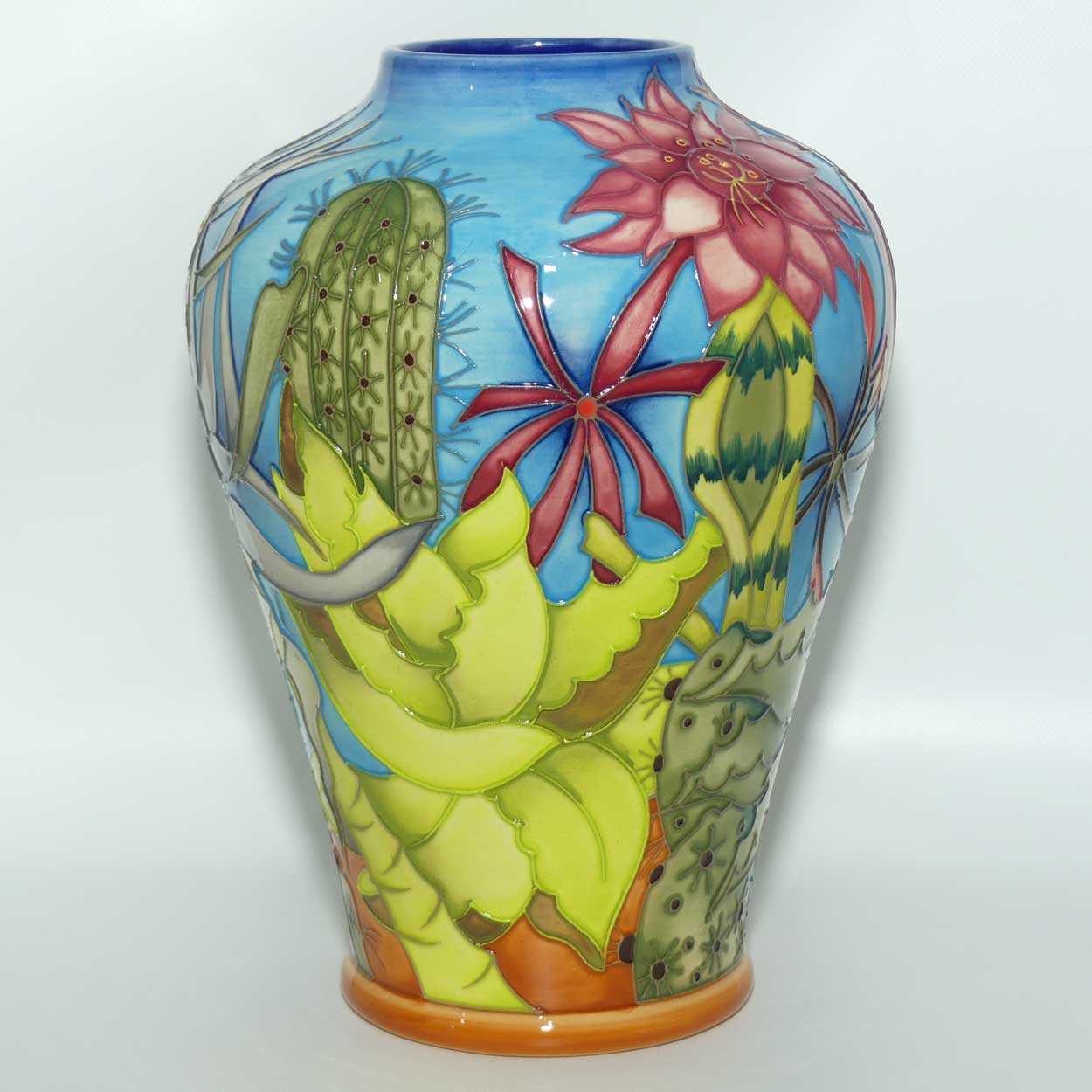 Moorcroft Arizona vase | Design Studio | Shape 576/9