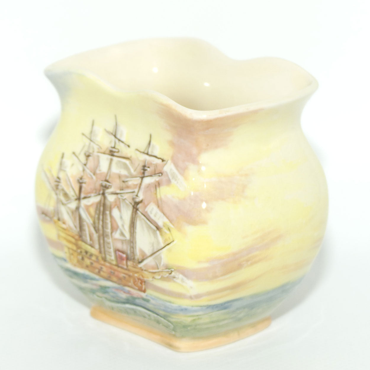 Royal Doulton Famous Ships Ark Royal small vase D5957 | #1