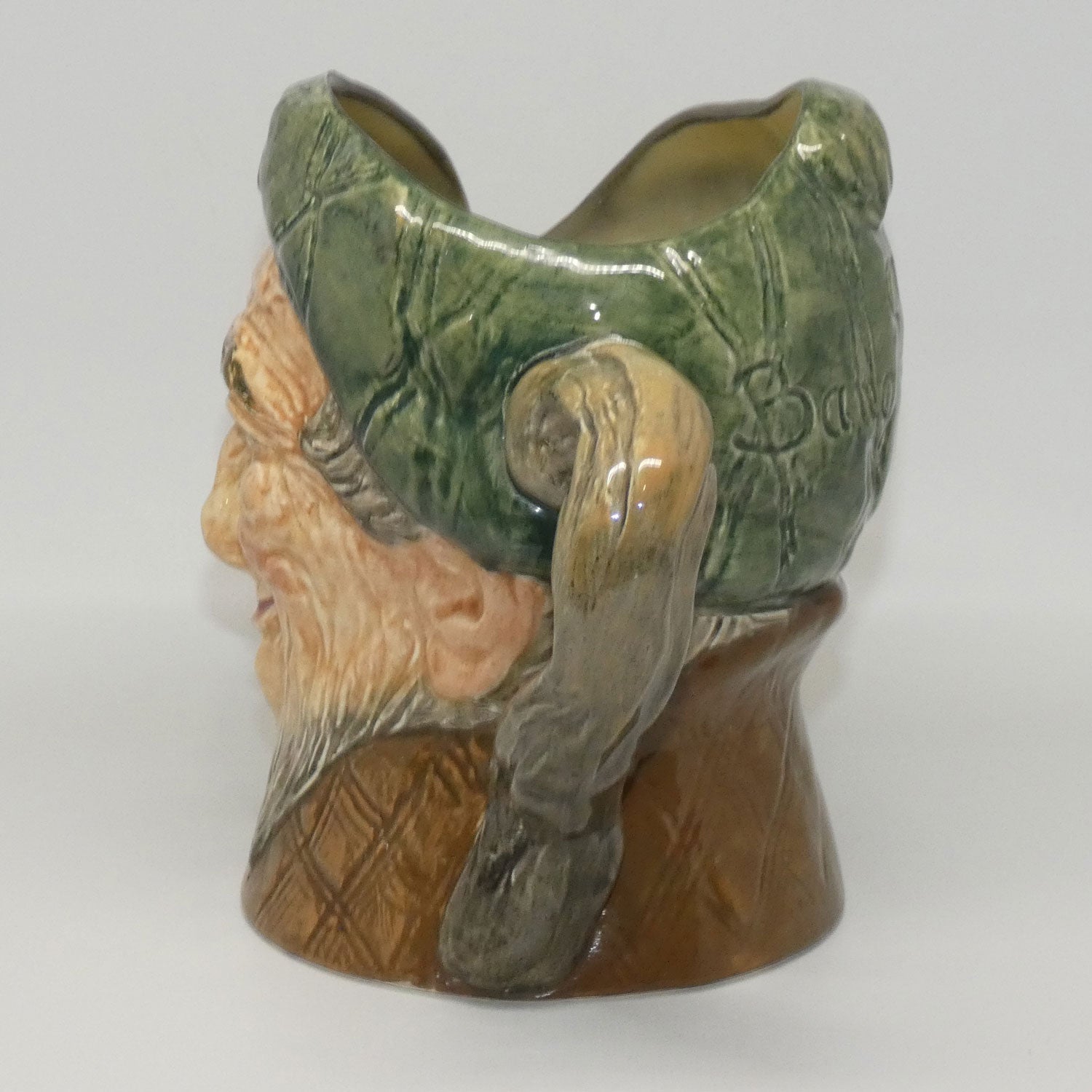 D5889 Royal Doulton musical character jug Auld Mac