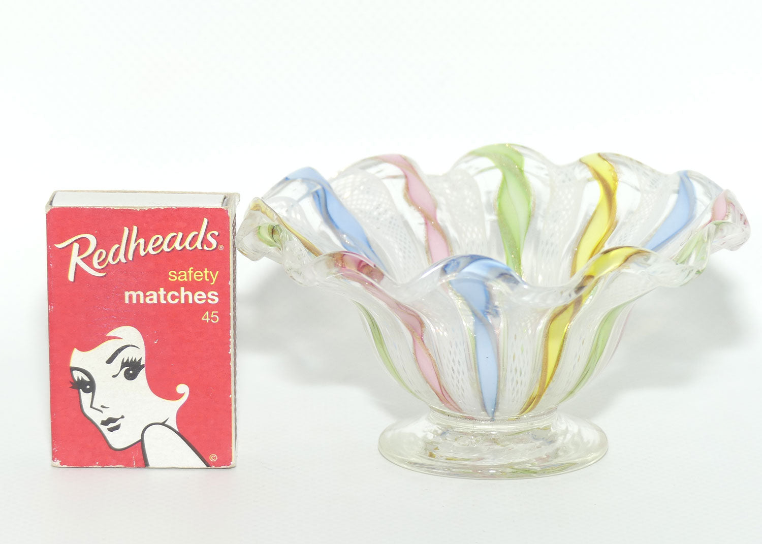 Aventurine Murano Latticino glass dish with gold thread