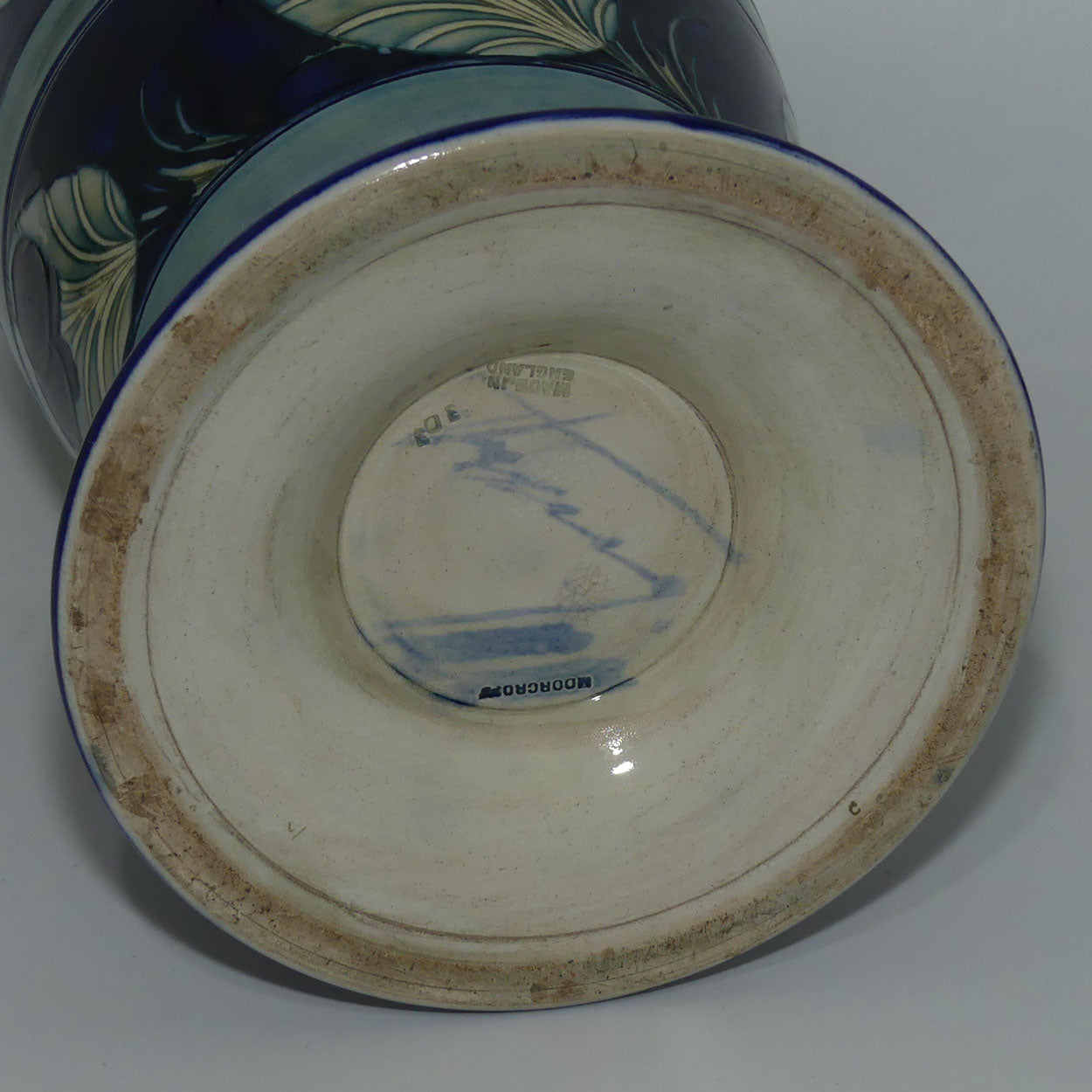 William Moorcroft Banded Wisteria with Peacock Feather 303/10 large vase