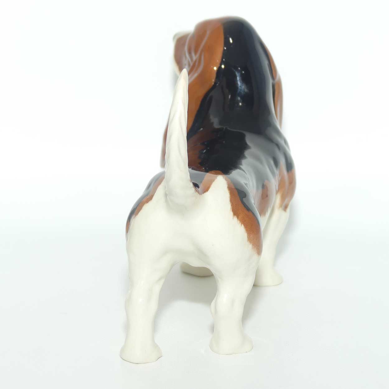 #2045A Beswick Basset Hound Fochno Trinket