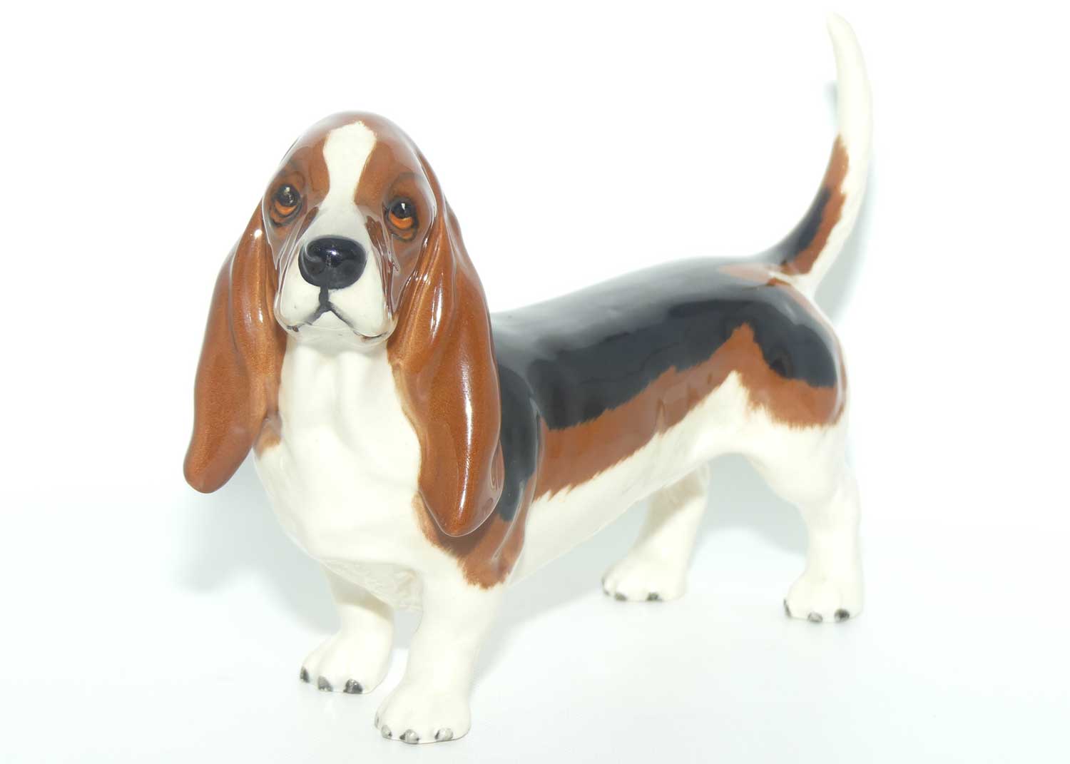 #2045A Beswick Basset Hound Fochno Trinket