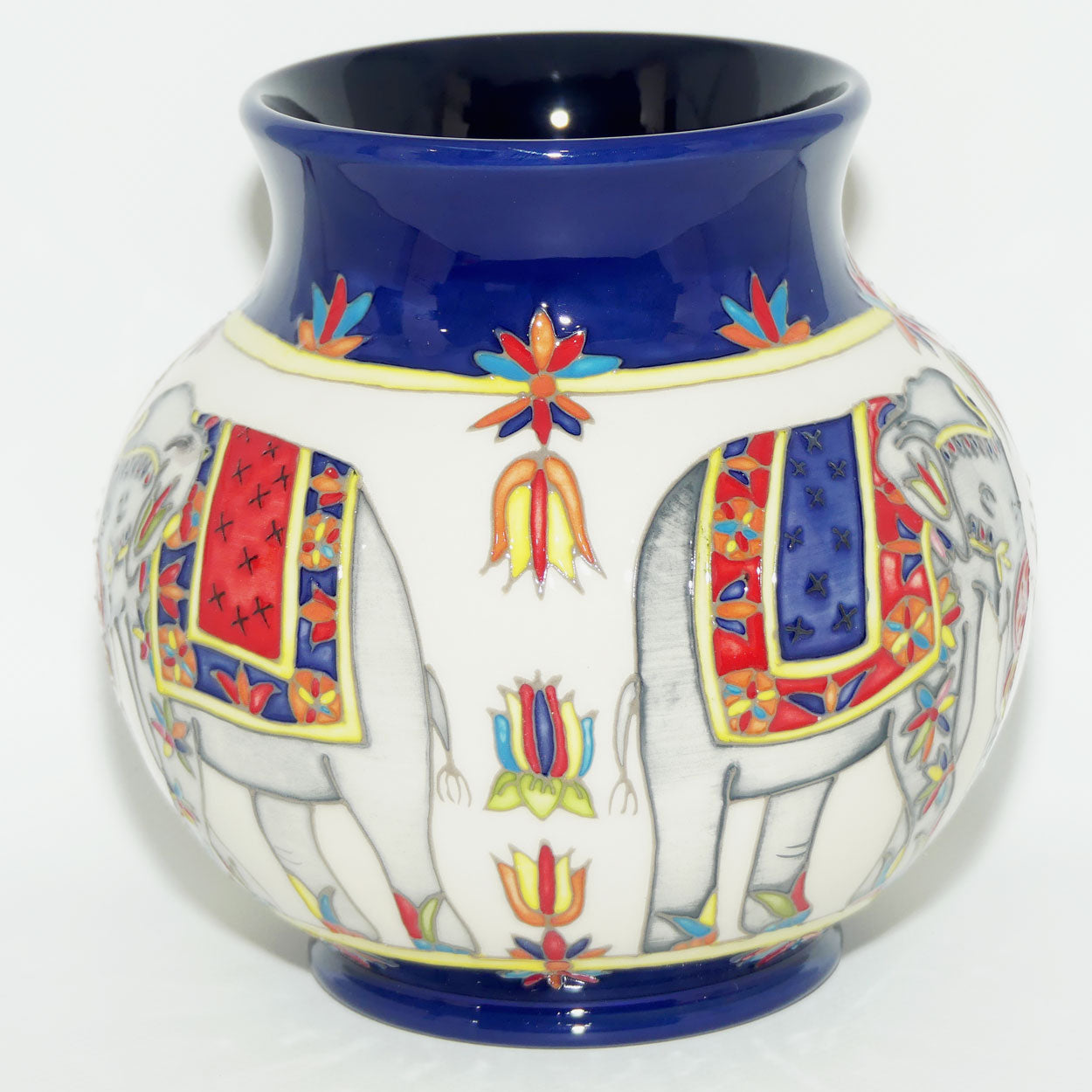 Moorcroft The Beauty Parade vase | Shape 914/6 | LE 24/30