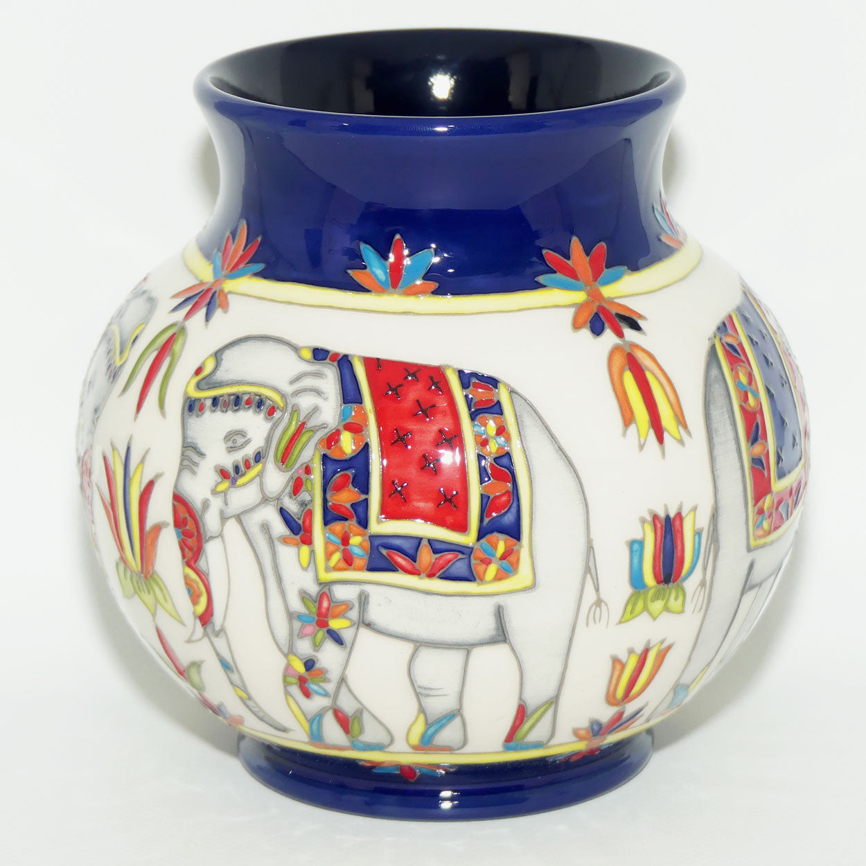 Moorcroft The Beauty Parade vase | Shape 914/6 | LE 24/30