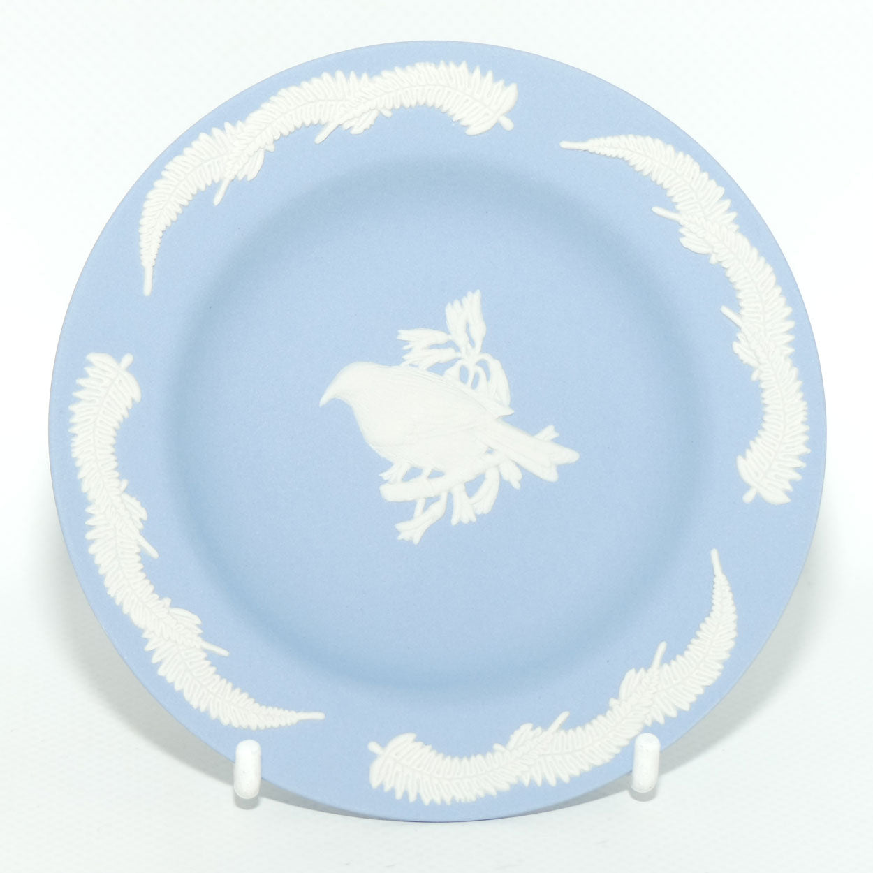Wedgwood Jasper | New Zealand Fauna | White on Pale Blue | Bell Bird Plate | Boxed