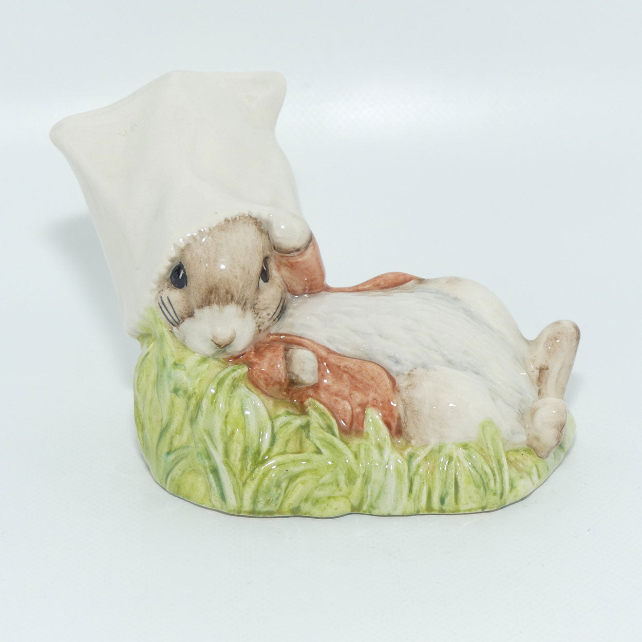 Royal Albert Beatrix Potter Benjamin Wakes Up