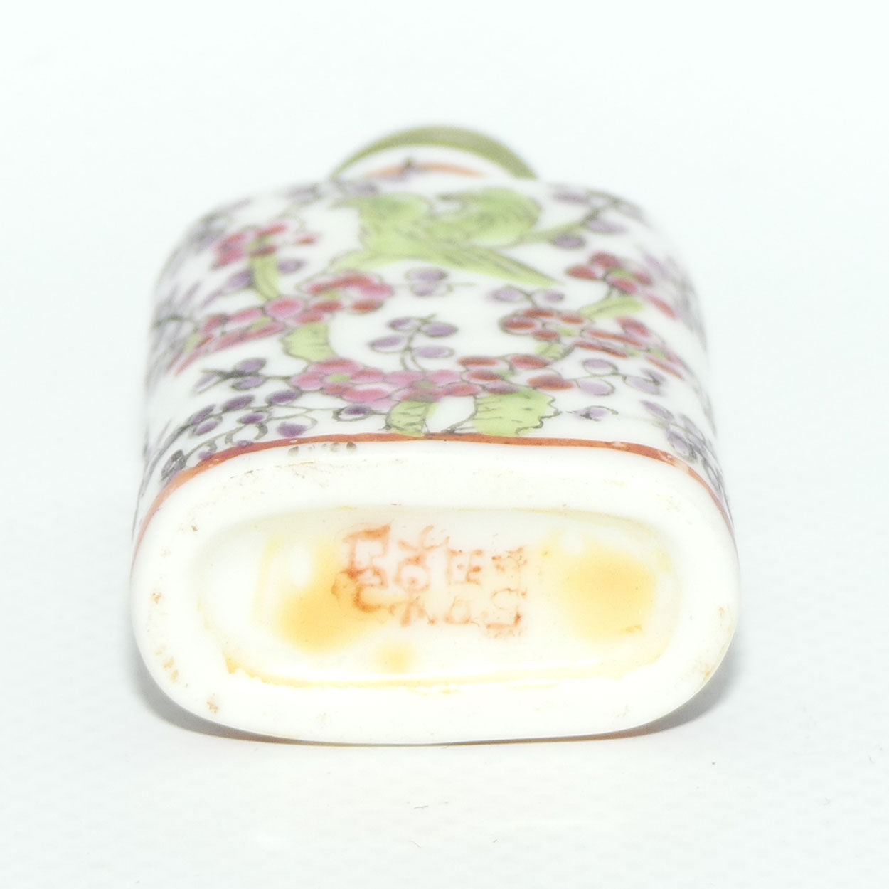 Chinese snuff bottle with greenstone stopper | Bird in Apple Blossom Tree