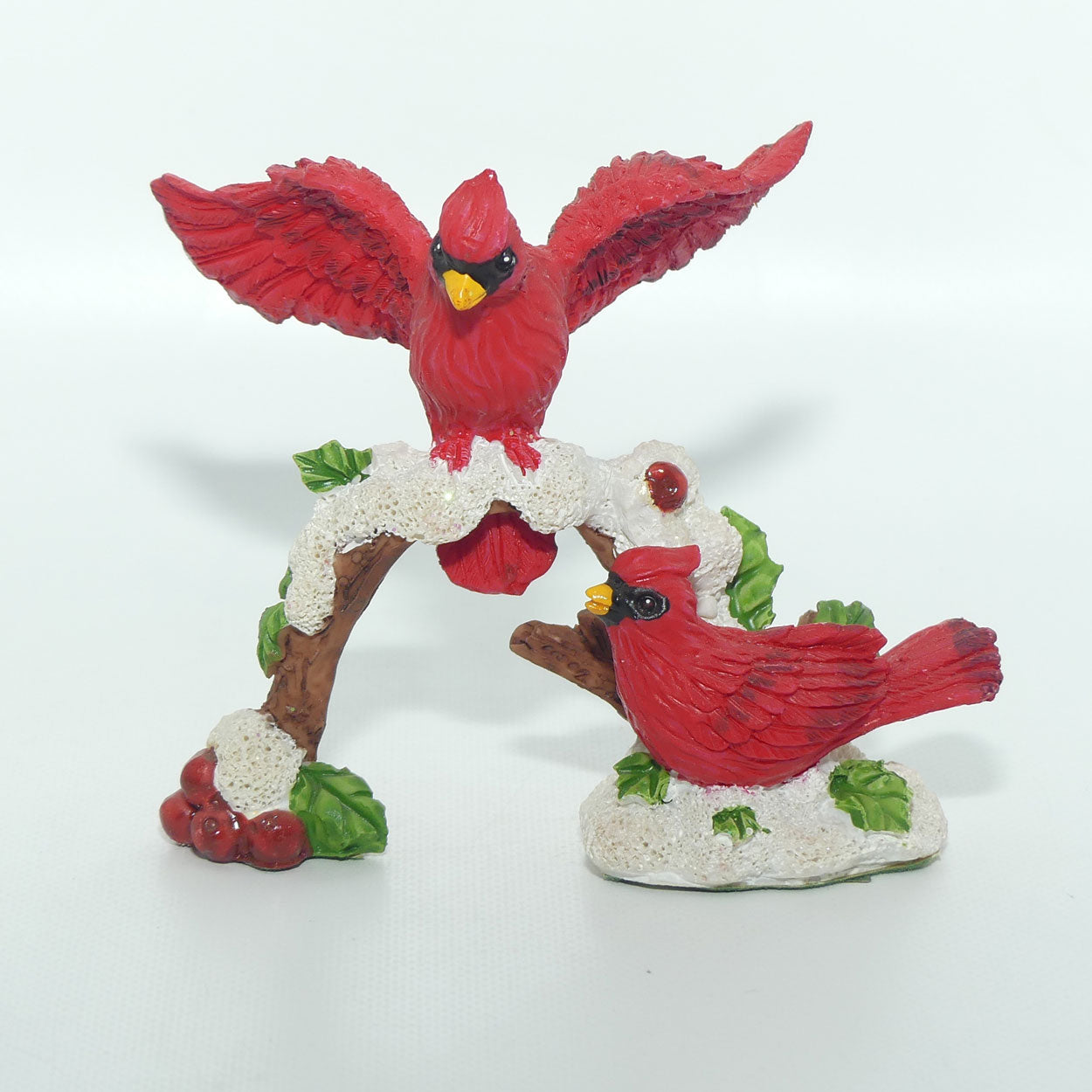 Collection of 3 Bird figures | Christmas theme | K's Collection | Resin