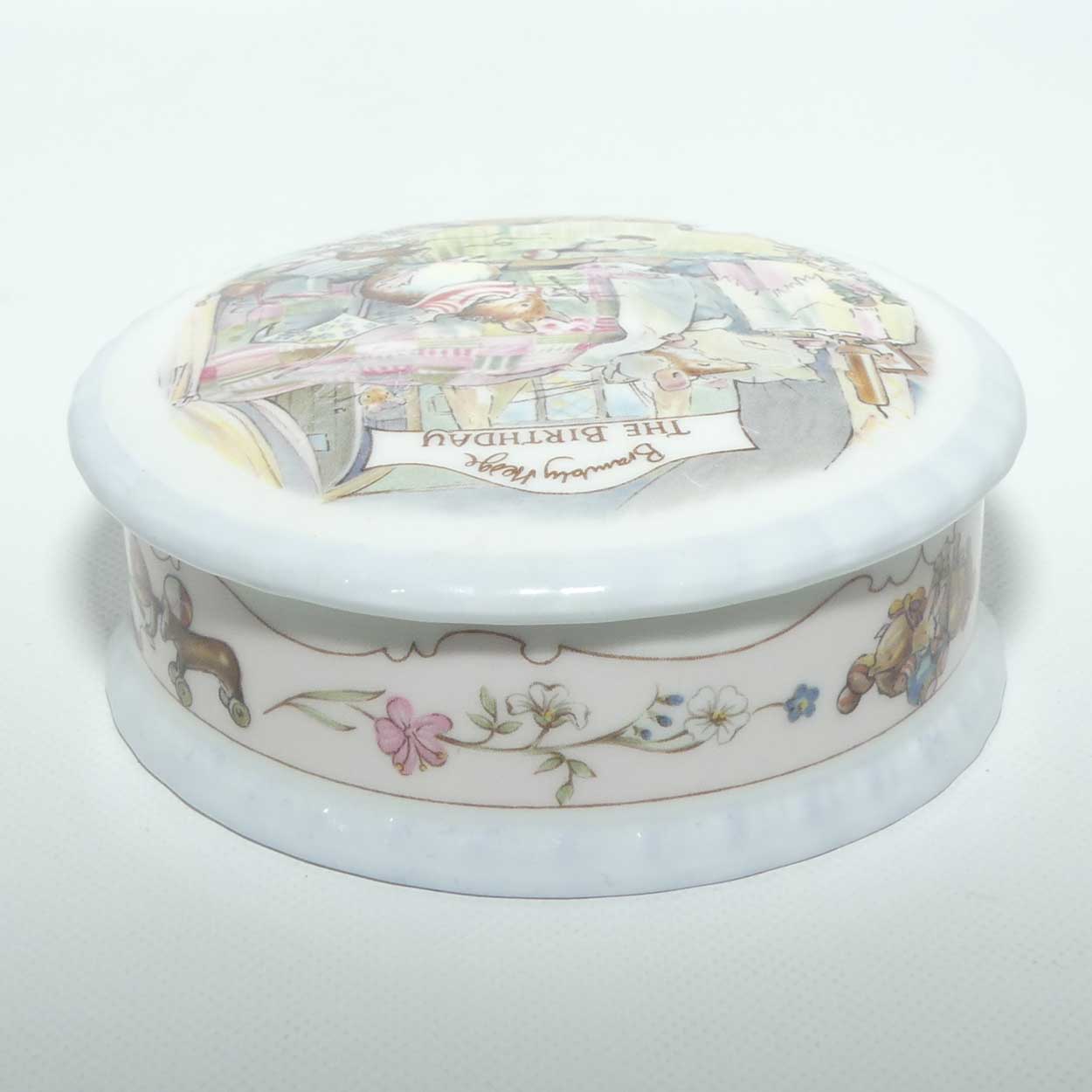 Royal Doulton Brambly Hedge Giftware | The Birthday round trinket box | no box