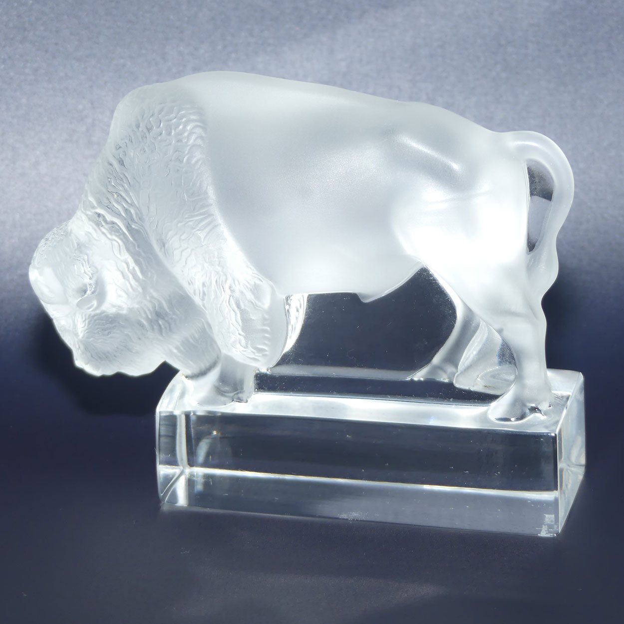 Lalique France Buffalo | Bison paperweight figure | 1196