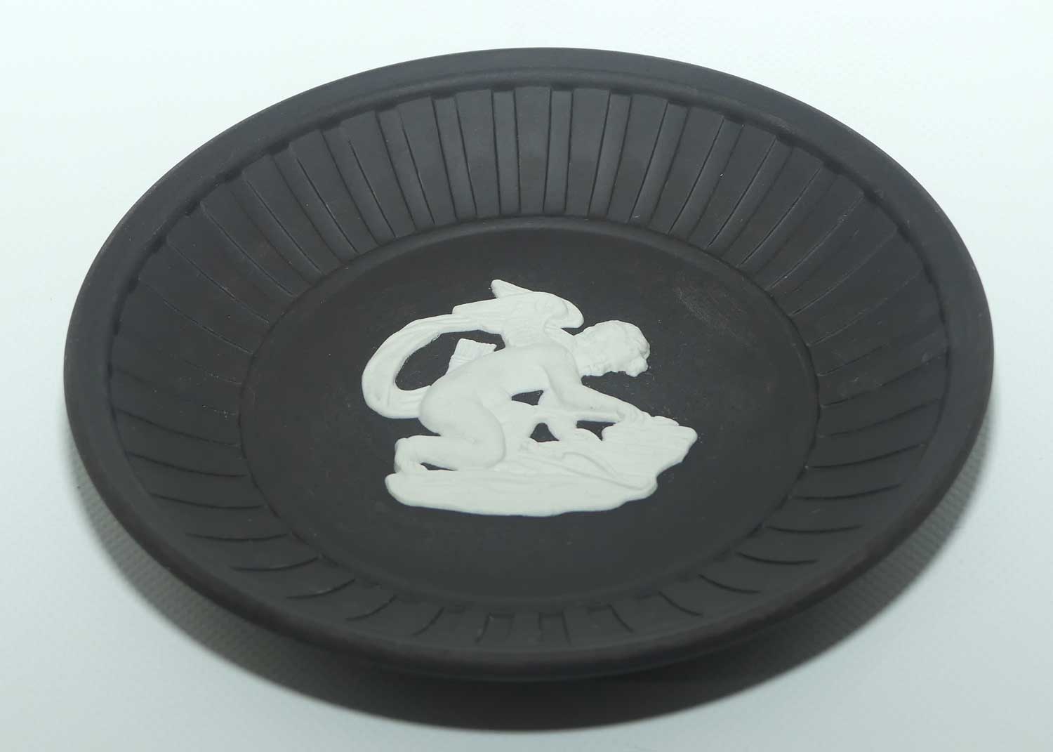Wedgwood Black Jasper mini plate | Cherub with Arrows | #2
