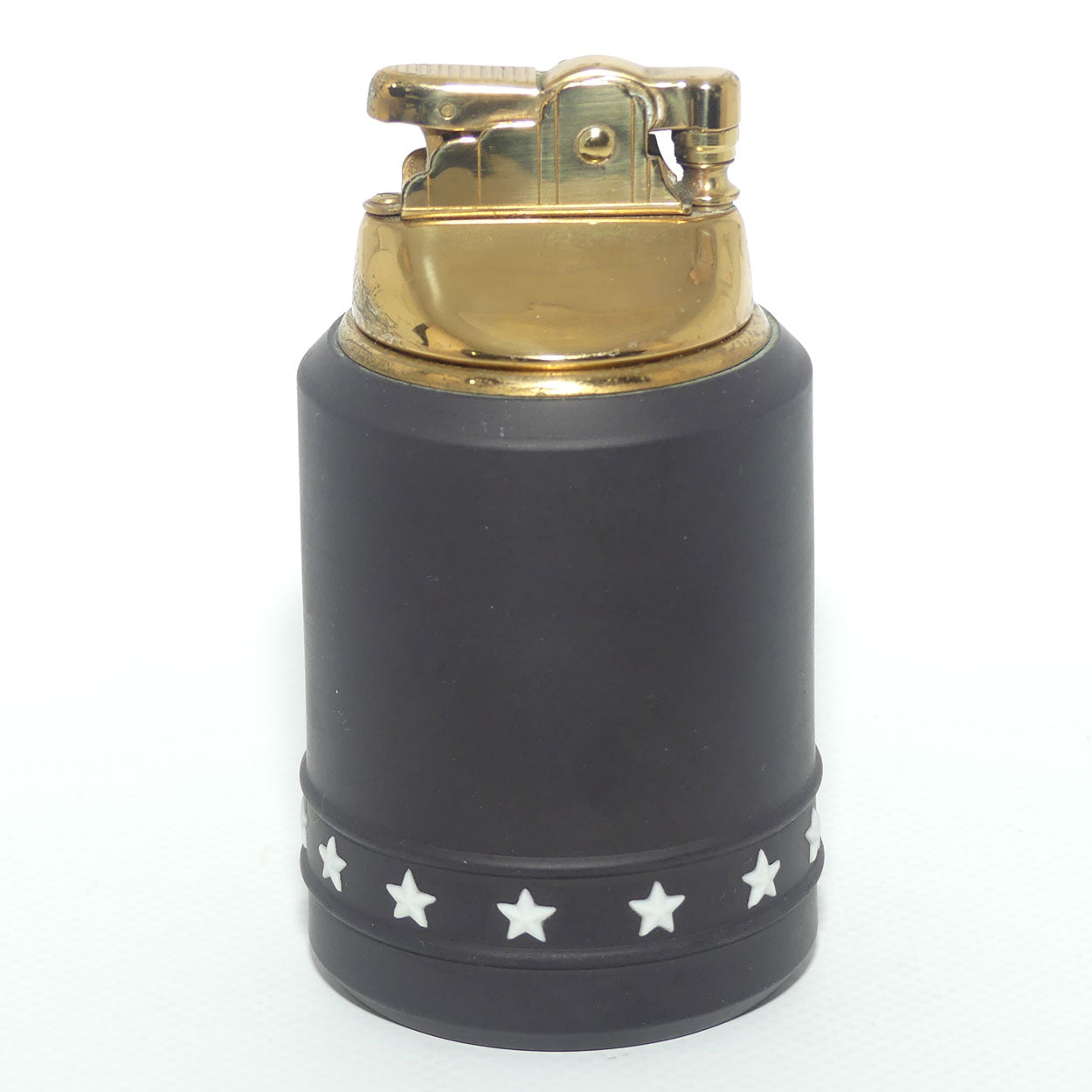 Wedgwood Jasper | White on Black | Eagle Stars and Stripes table lighter
