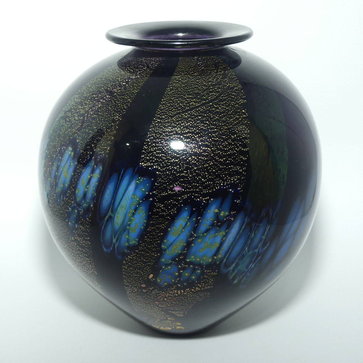 Australian Studio Art Glass | Brittania Creek Glass | Rob Knottenbelt vase