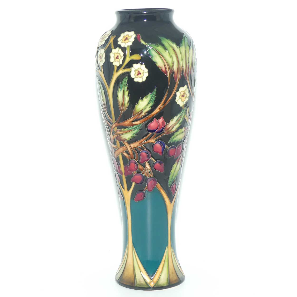 Moorcroft Blackwell vase | Shape 121/10