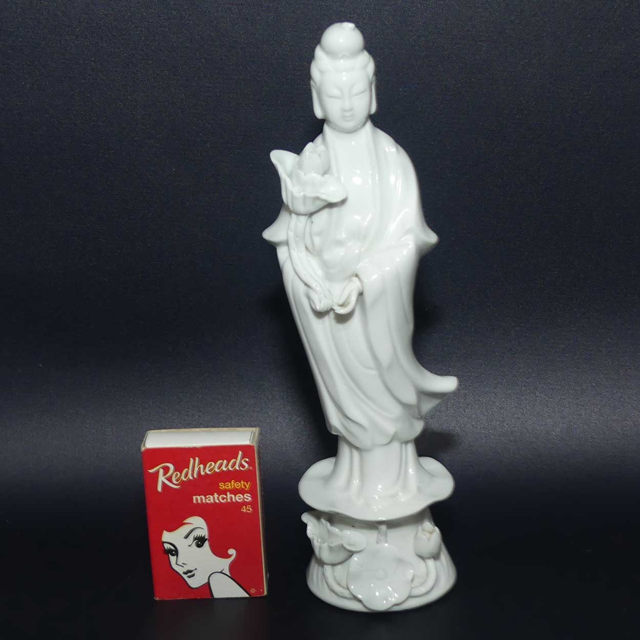 Mid 20th Century Chinese Blanc de Chine Guanyin