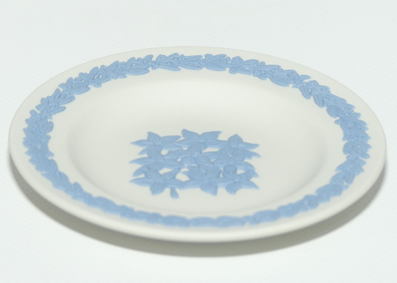 Wedgwood Jasper | Australian | Royal Blue Bells | Miniature Plate | boxed