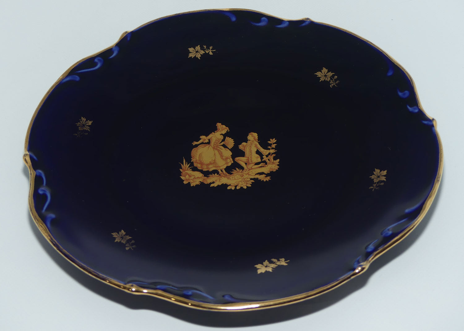 Limoges Gout de Ville Courting plate | 19cm | Blue and Gilt