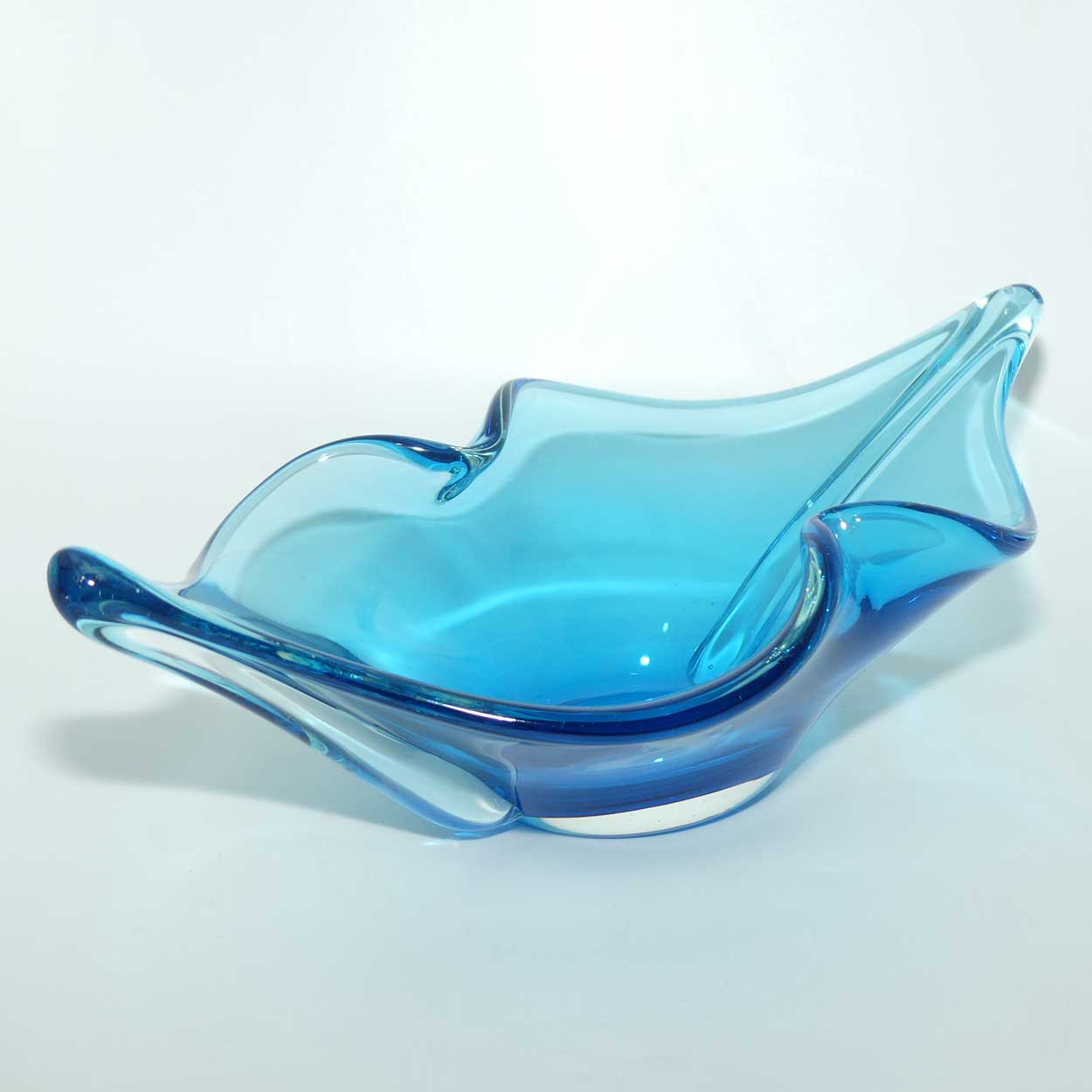 Iwatsu Glass Co Hineri Blue pinched side large centrepiece