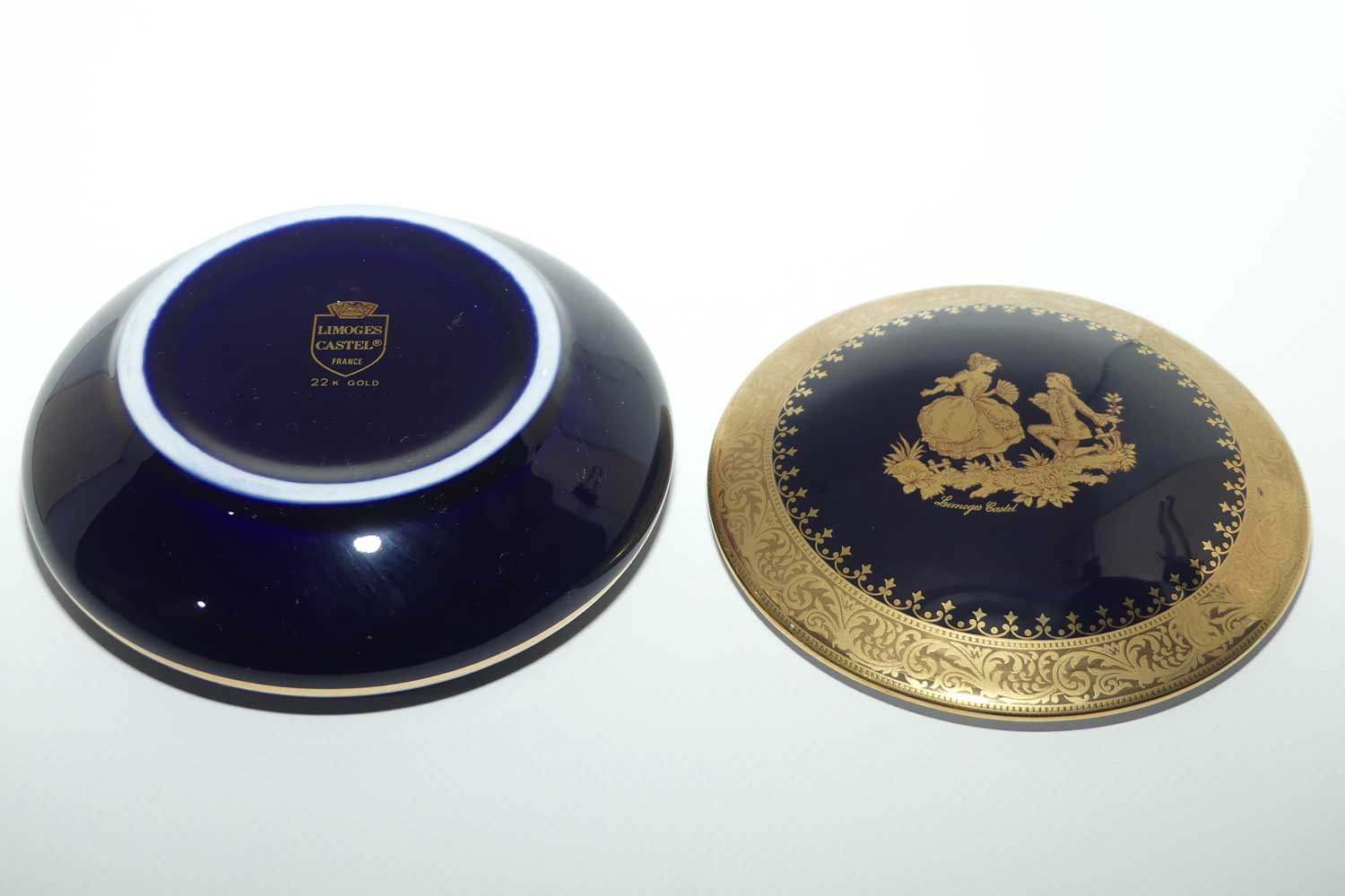 Limoges Castel France Blue and Gilt round shape trinket box or powder bowl | 12cm diam